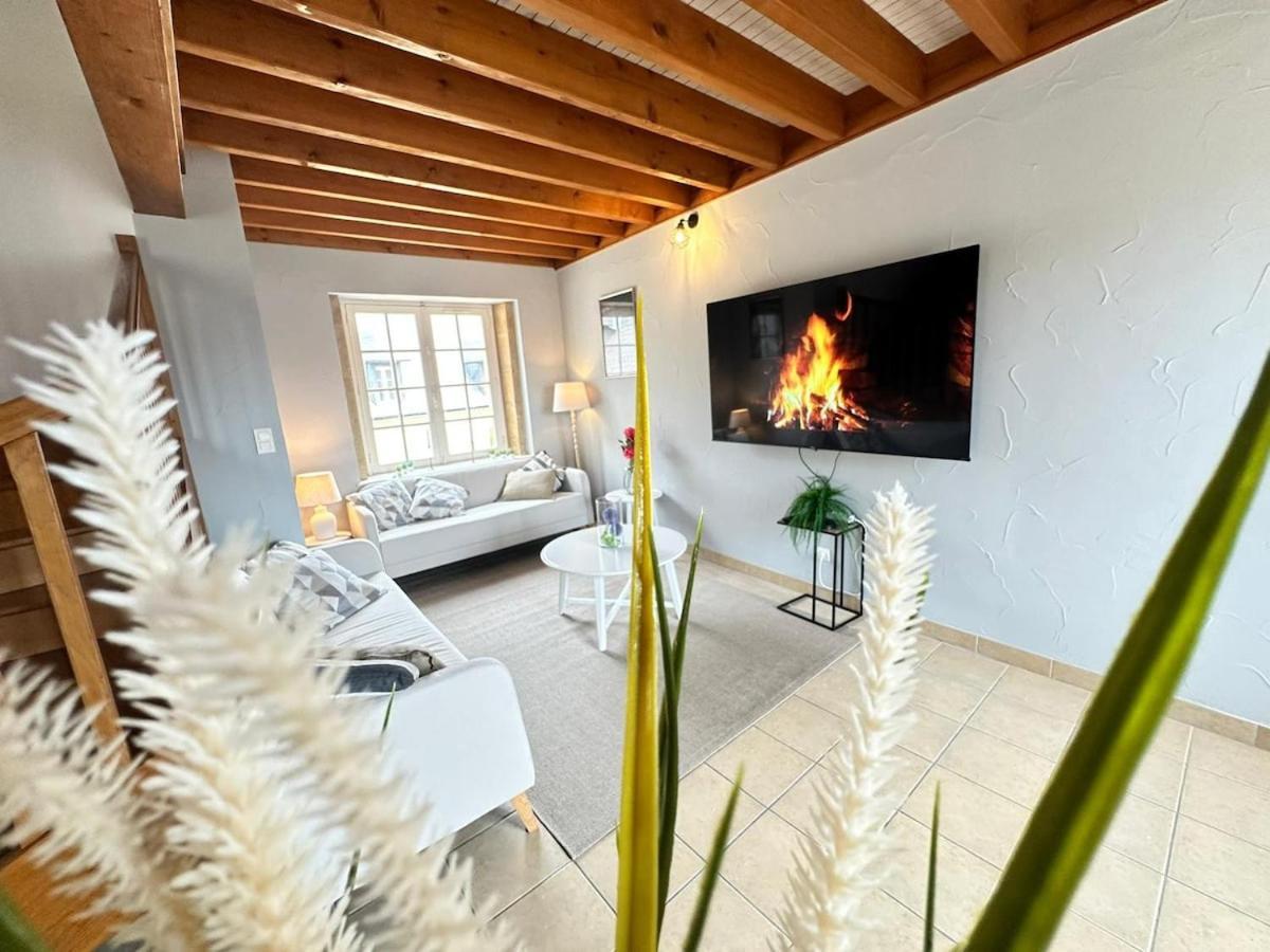 S Bayleved'Air Duplex Vue Chateau, Balneo Et Sauna Sedan Exterior foto